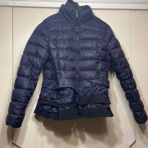 T Tahari navy blue light down spring jacket tiered/ruffled size XL